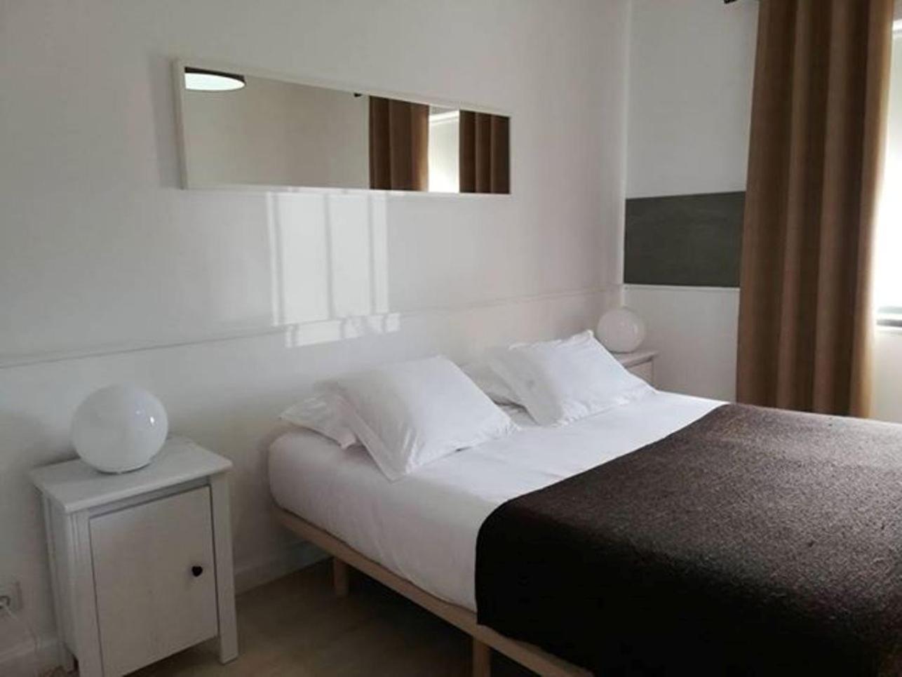 Ponta Delgada Azores Pedra Apartments - T0 E T1 מראה חיצוני תמונה