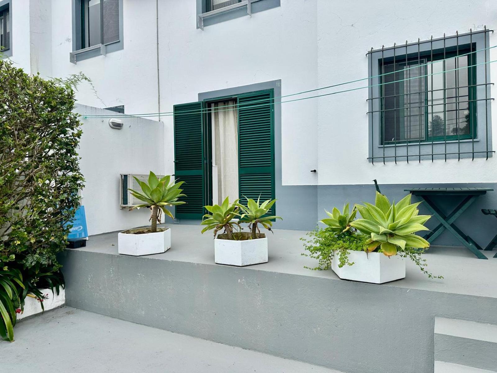 Ponta Delgada Azores Pedra Apartments - T0 E T1 מראה חיצוני תמונה